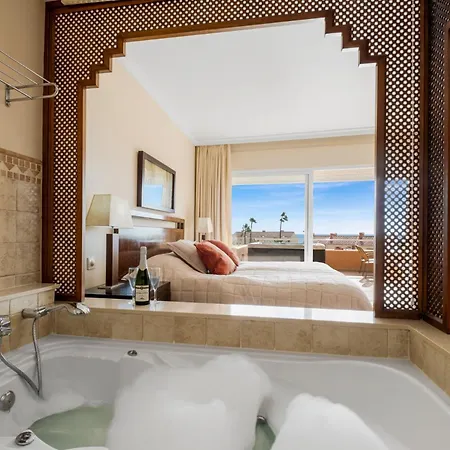 Malibu Sea View Penthouse With Jacuzzi By Costarentals - Ref 244 Apartment Fuengirola